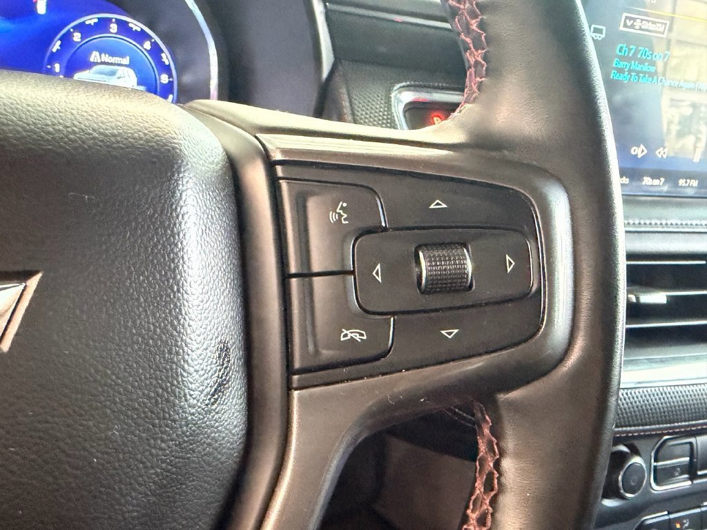 Certified 2023 Chevrolet Suburban RST w/ Luxury Package RWD image 25
