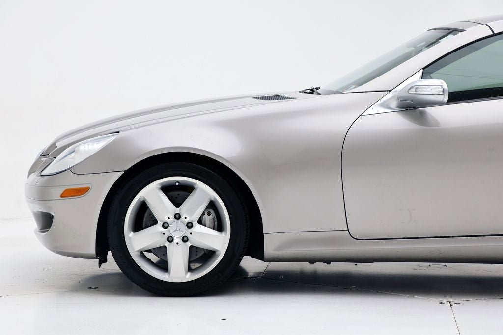 Used 2005 Mercedes-Benz SLK 350 image 8