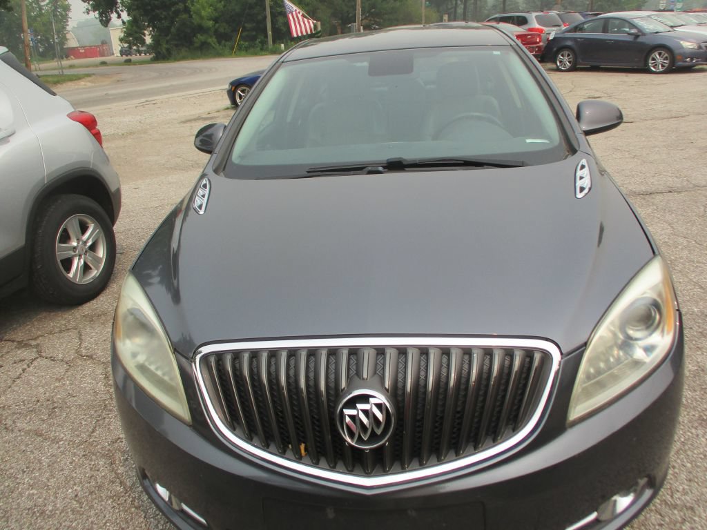 Used 2013 Buick Verano FWD image 2