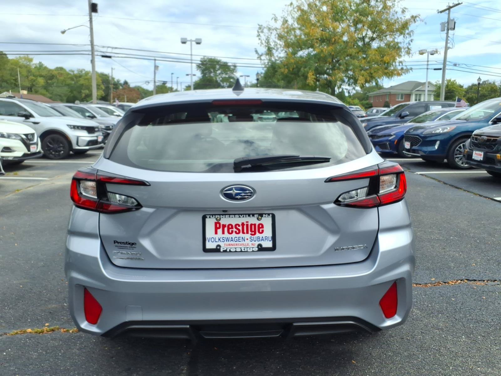 Certified 2024 Subaru Impreza 2.0i AWD/4WD image 3