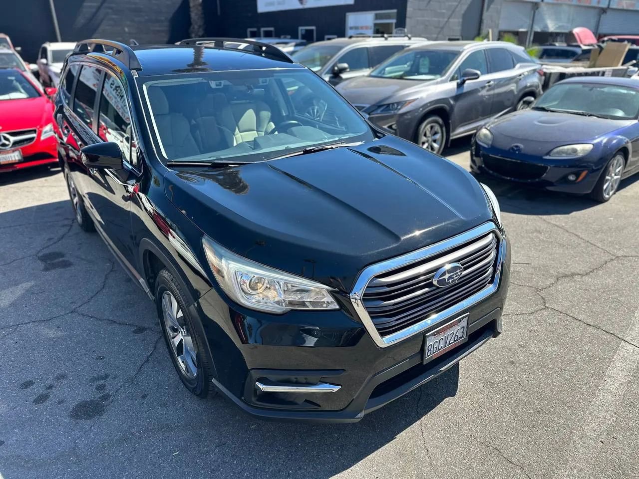 Used 2019 Subaru Ascent Premium image 3