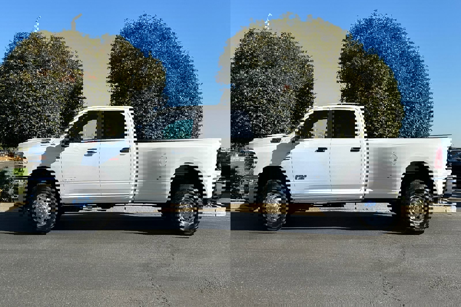 New 2026 RAM 3500 Big Horn image 7