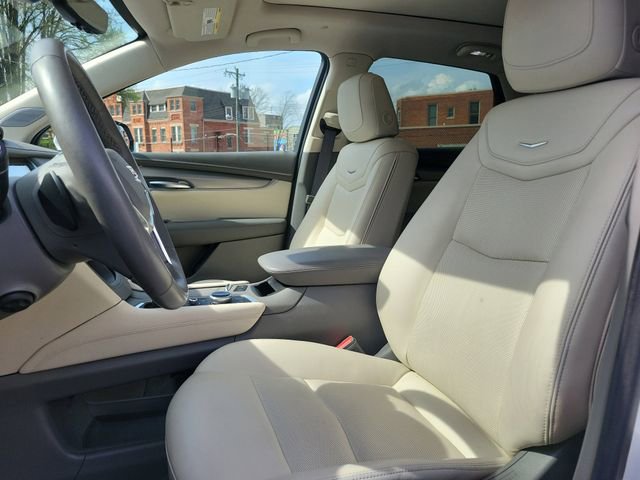 Certified 2022 Cadillac XT5 Premium Luxury w/ Technology Package image 23