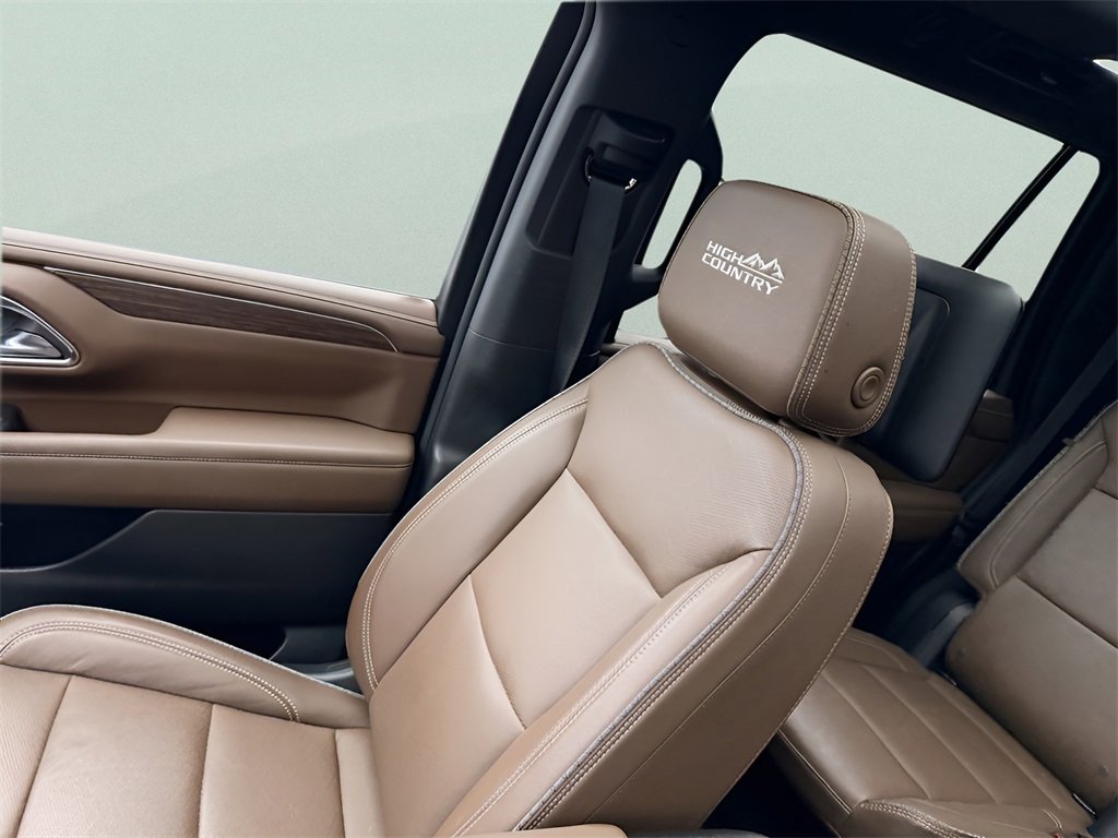 Used 2023 Chevrolet Tahoe High Country w/ Advanced Technology Package image 29