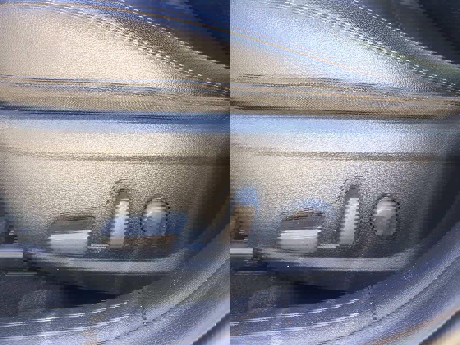 Used 2021 Kia Forte EX image 17