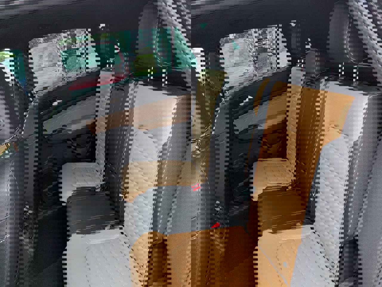 Used 2023 Volkswagen Atlas Cross Sport SEL Premium R-Line AWD/4WD image 14