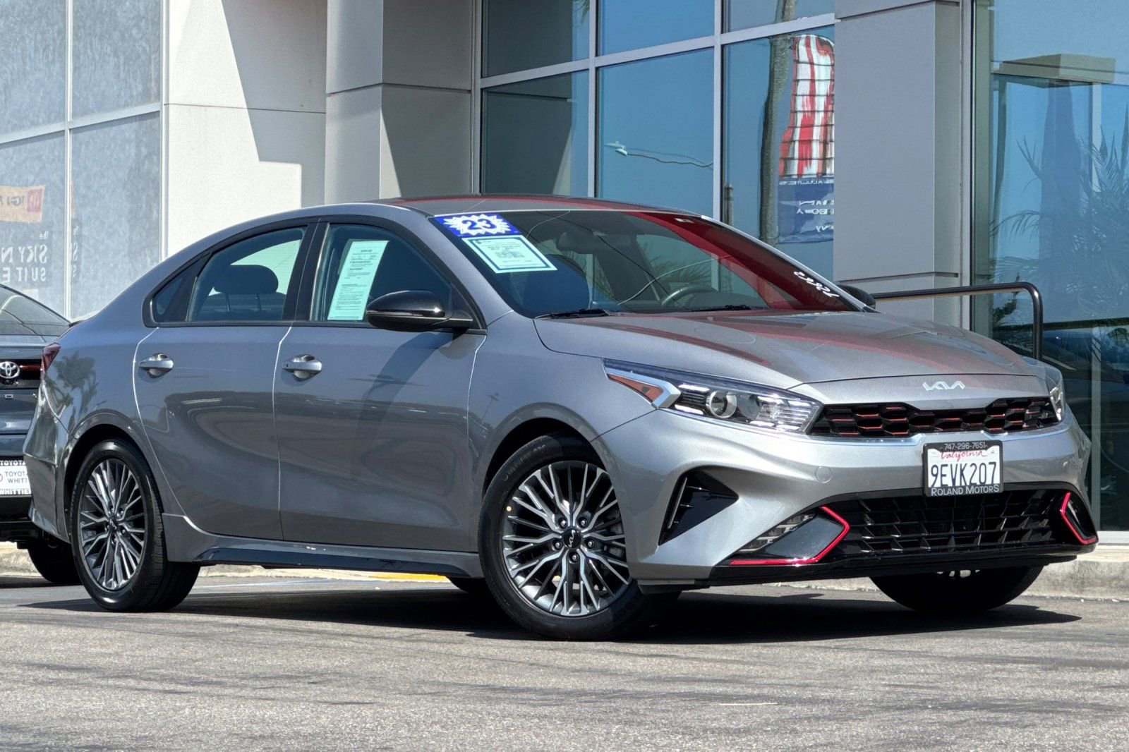 Used 2023 Kia Forte GT-Line image 2