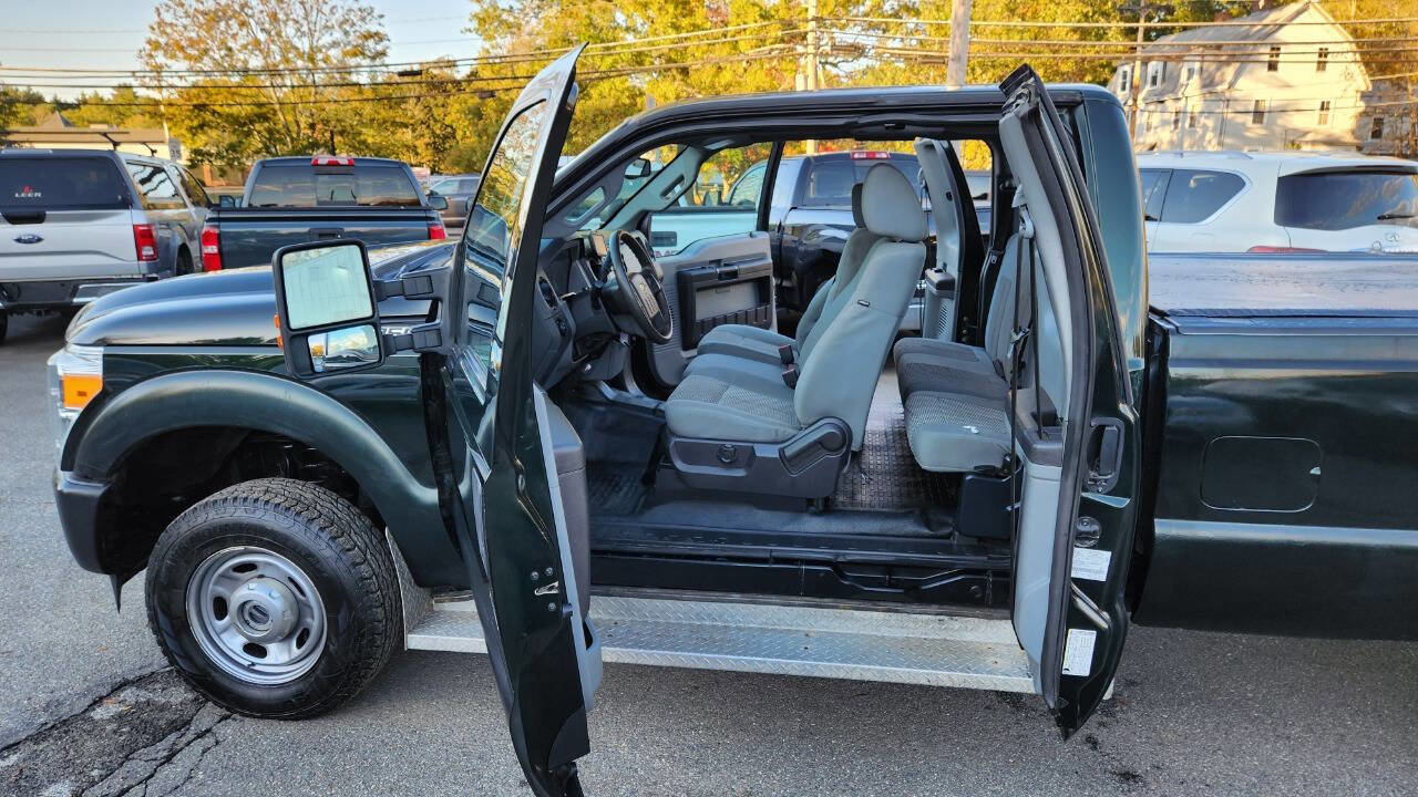 Used 2015 Ford F250 XL w/ Power Equipment Group image 23