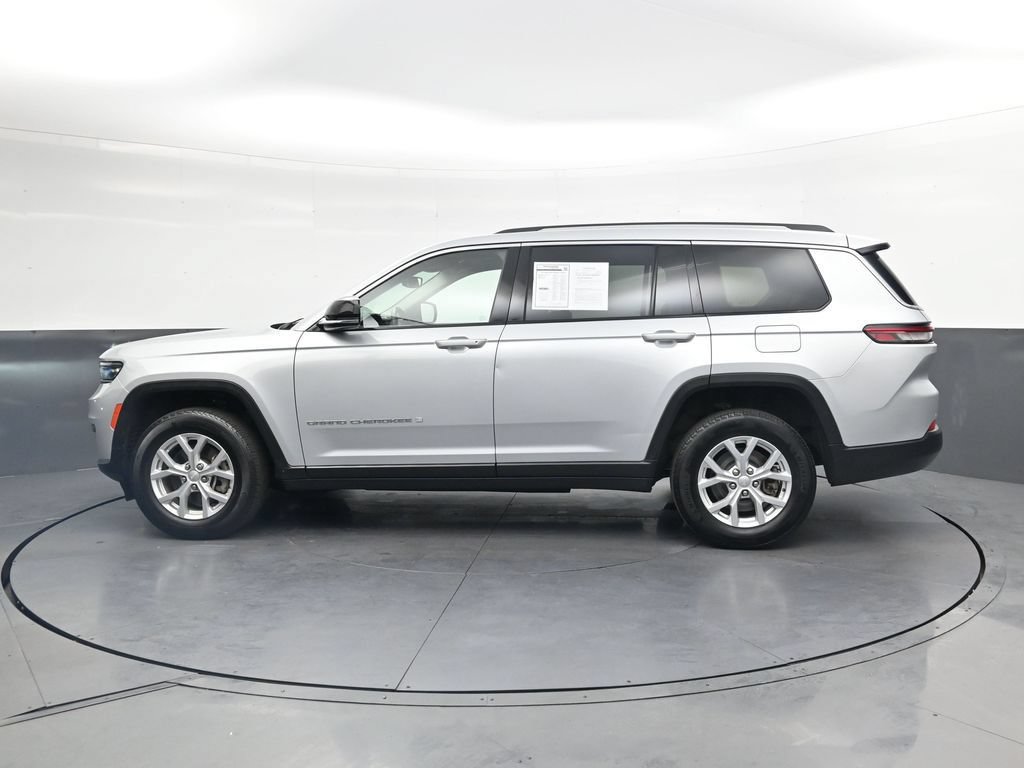 Used 2023 Jeep Grand Cherokee L Limited AWD/4WD image 12