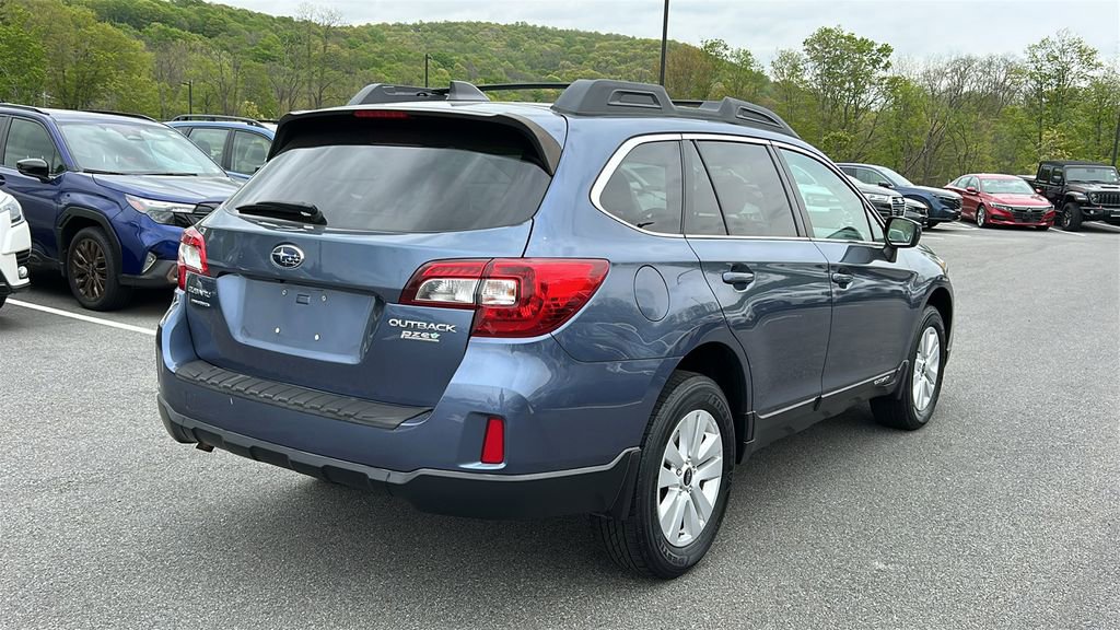 Used 2017 Subaru Outback 2.5i Premium AWD/4WD image 5
