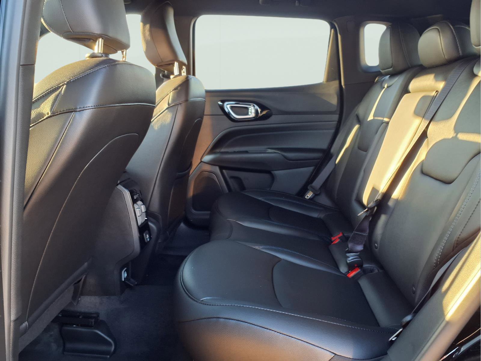 New 2026 Jeep Compass Limited image 6