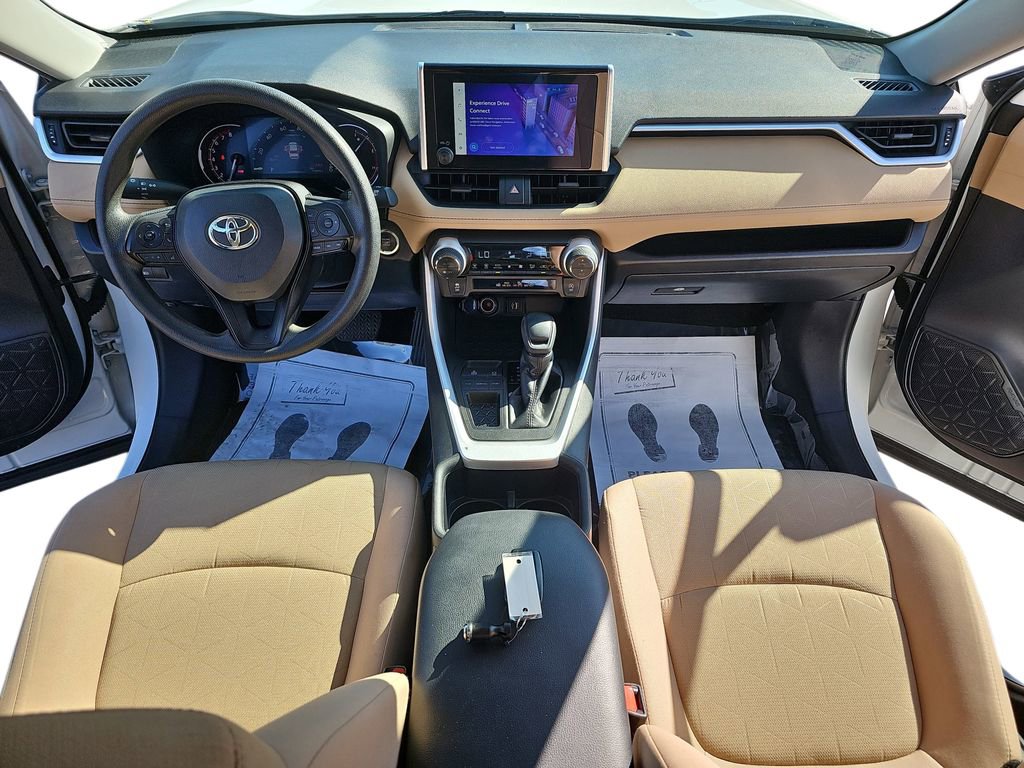 Used 2023 Toyota RAV4 XLE image 12