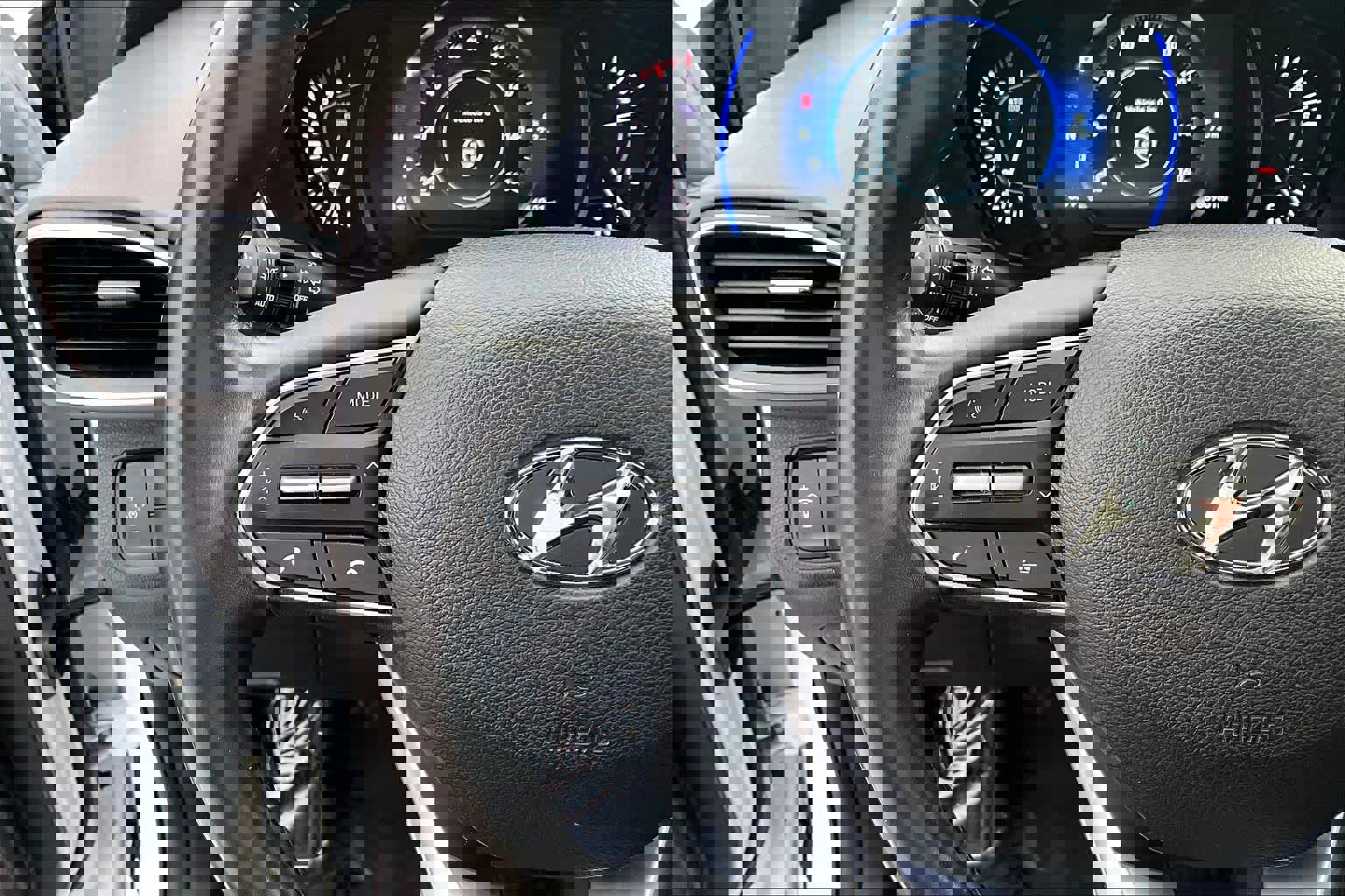 Used 2020 Hyundai Santa Fe Limited image 24