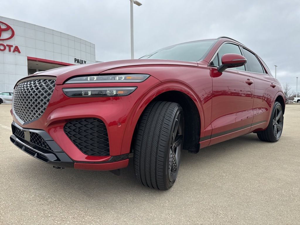 Used 2024 Genesis GV70 2.5T w/ Sport Prestige Package image 6