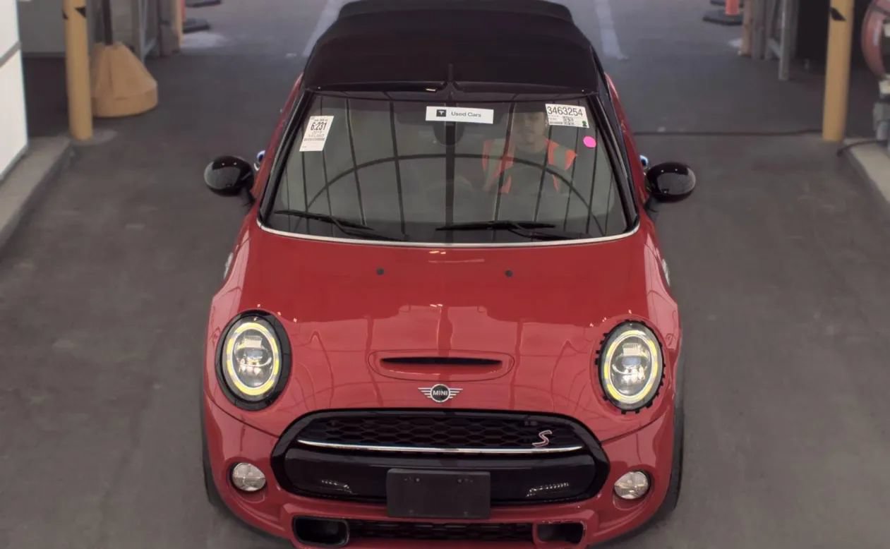 Used 2019 MINI Cooper S w/ Premium Package FWD image 3