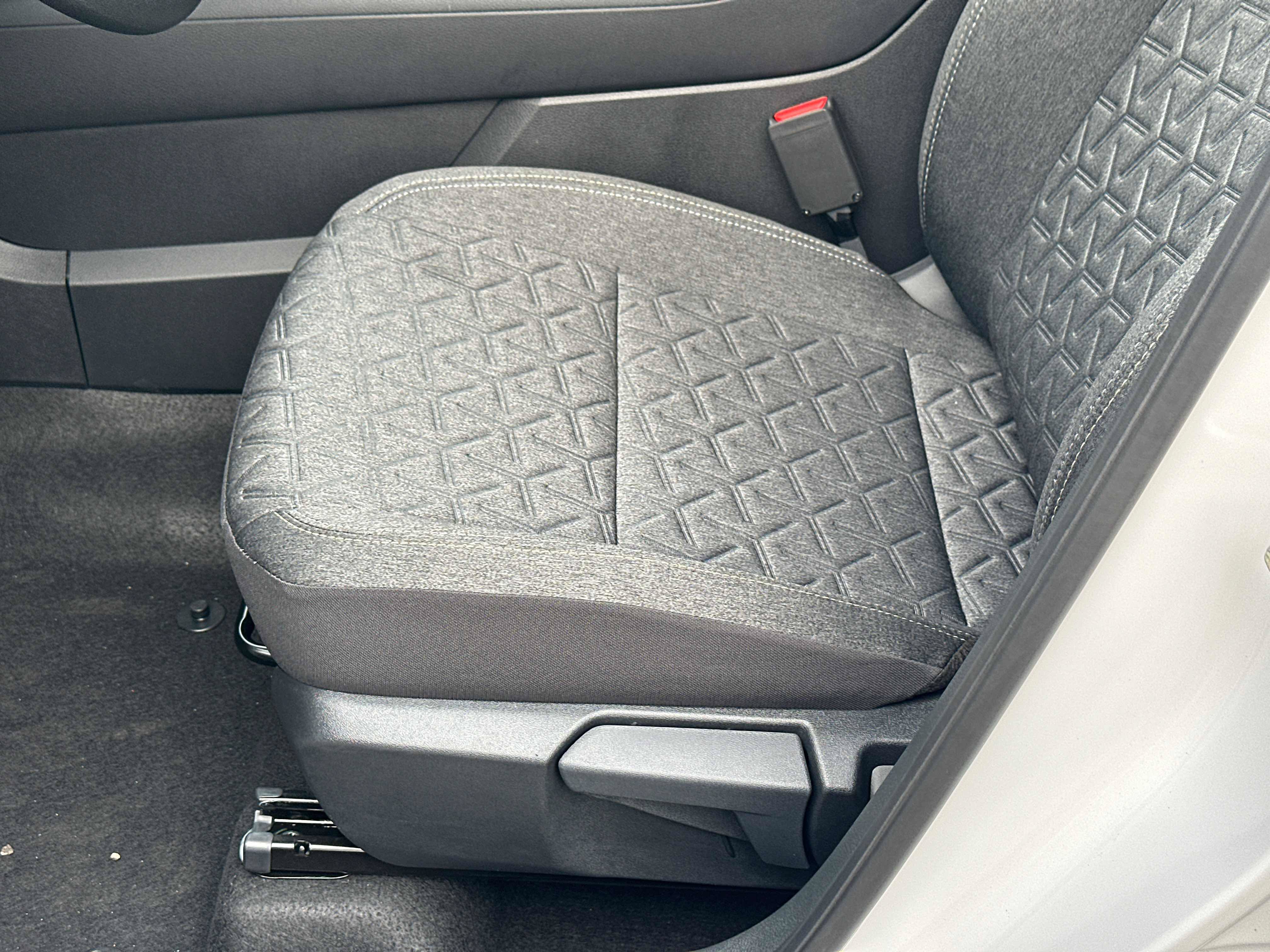 New 2026 Nissan Kicks SV AWD/4WD image 21