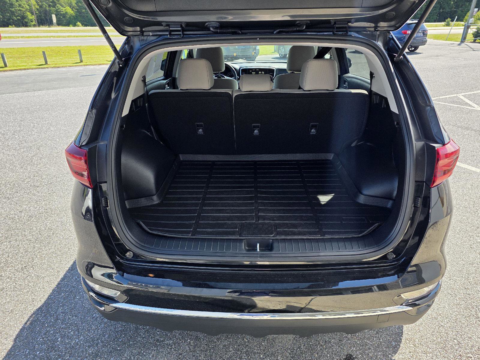 Used 2022 Kia Sportage LX w/ LX AWD Value Edition Package image 13