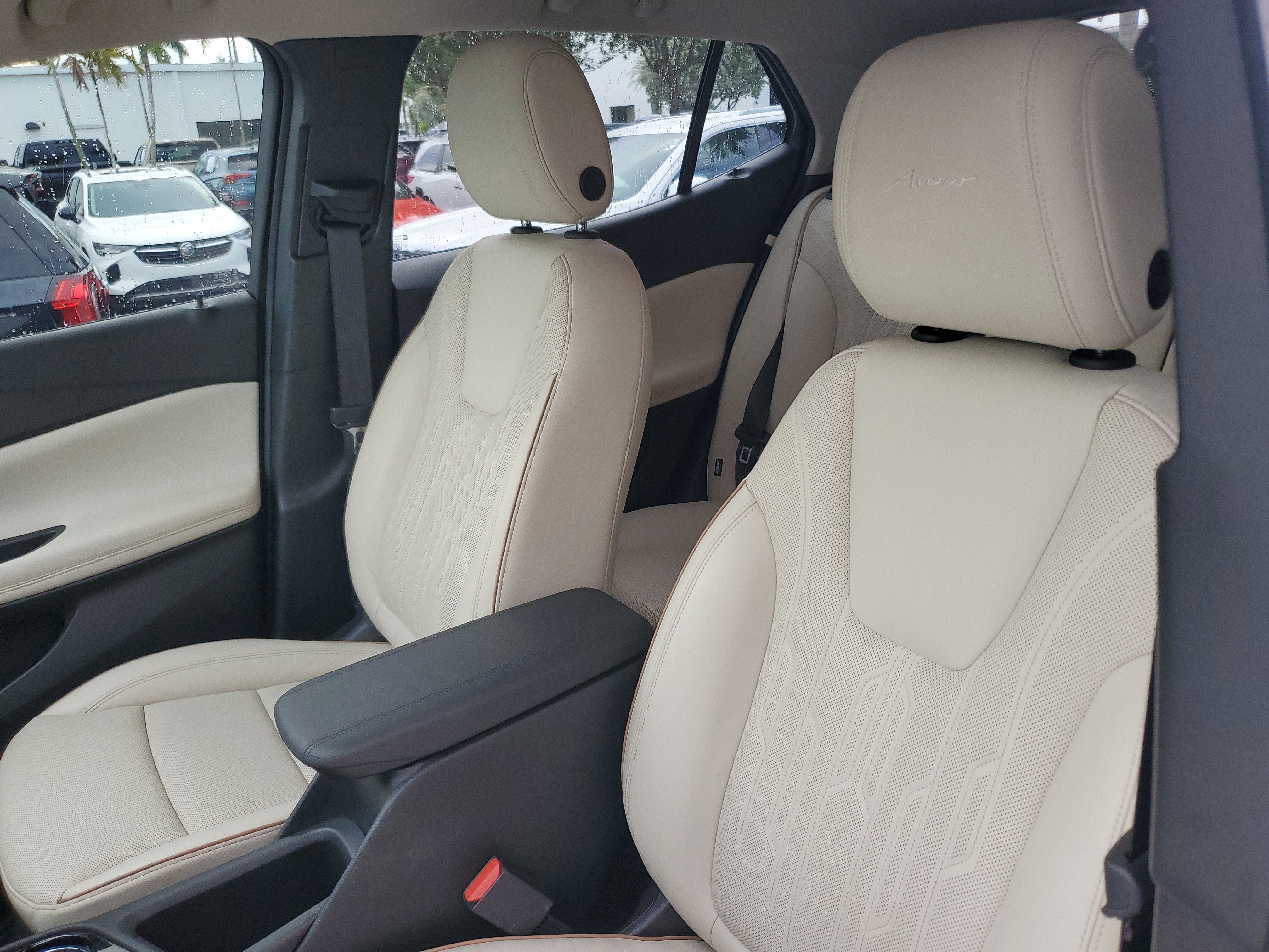 Used 2025 Buick Encore GX Avenir w/ Avenir Technology Package FWD image 20