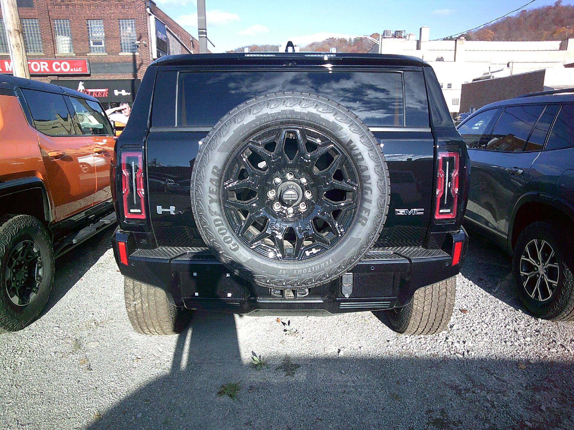 New 2025 GMC Hummer EV 2X image 5