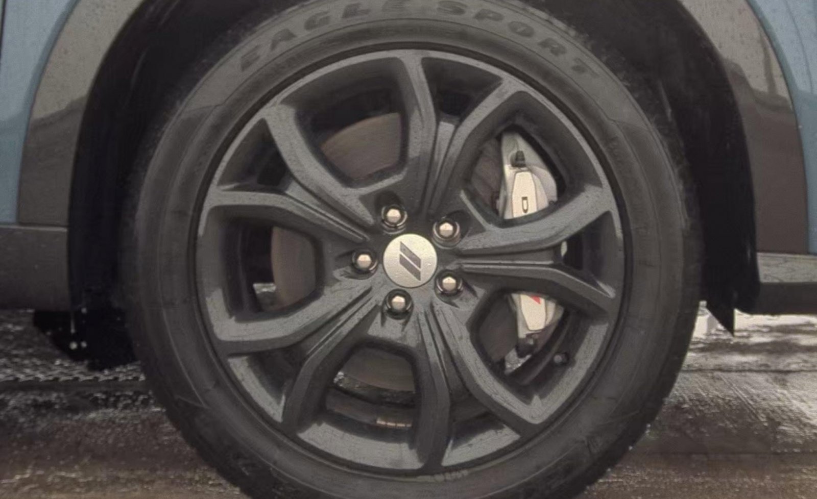 Used 2024 Dodge Hornet R/T w/ R/T Blacktop Package image 10