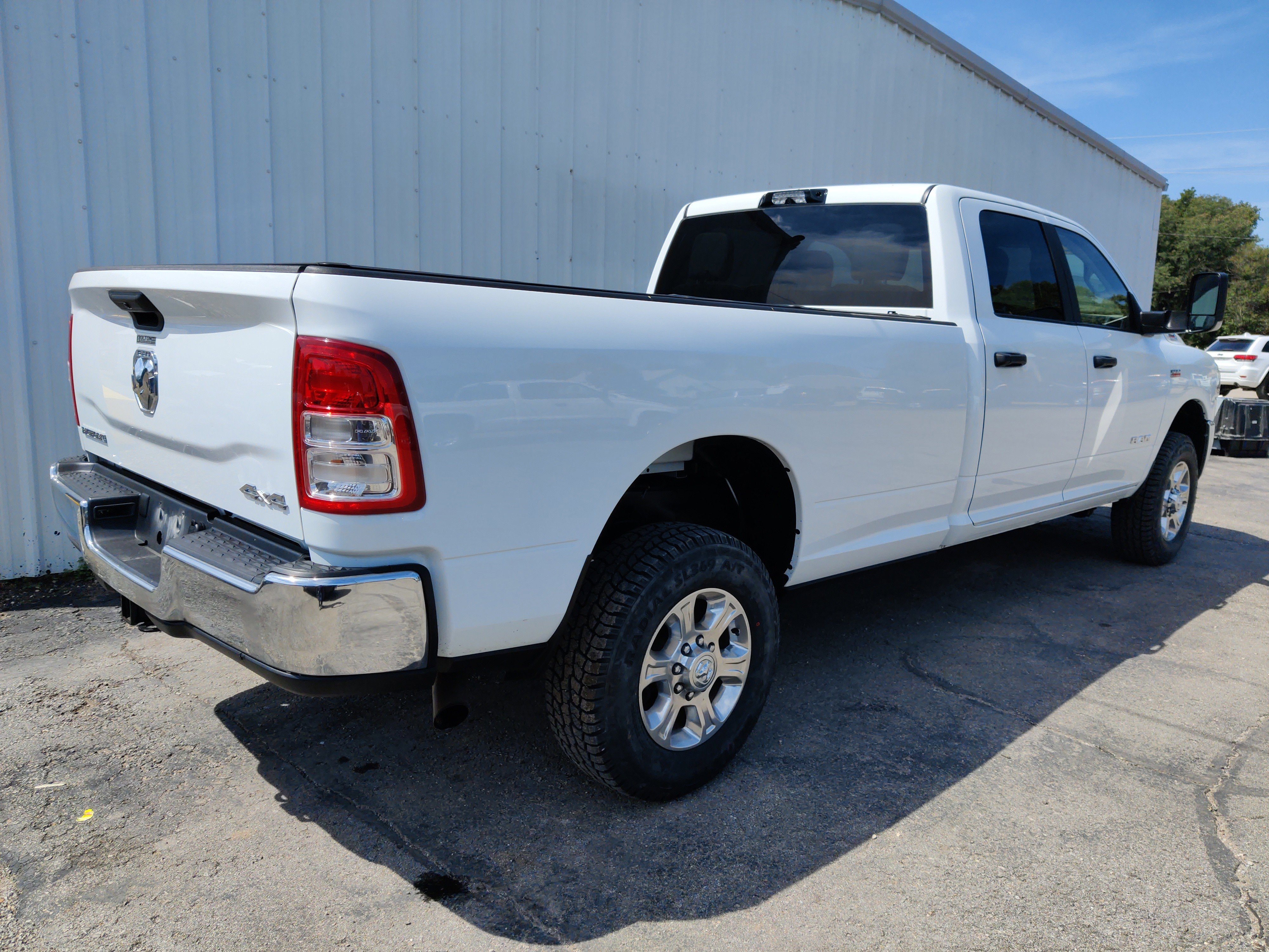 Used 2022 RAM 2500 Big Horn w/ Level A Equipment Group image 14