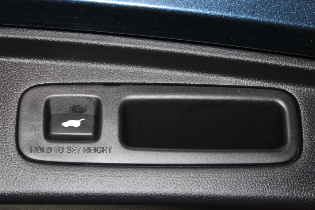 Used 2024 Honda CR-V EX-L image 51