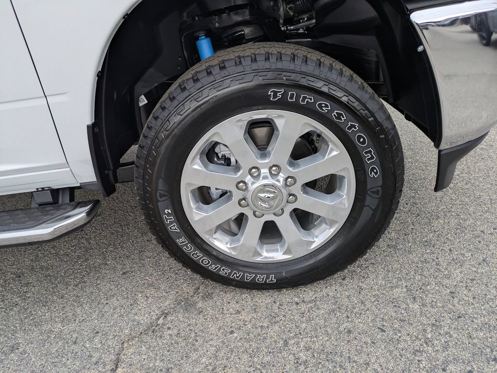 New 2026 RAM 2500 Big Horn AWD/4WD image 13