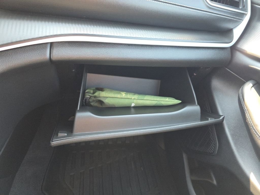 Used 2024 Jeep Grand Cherokee L Altitude image 24