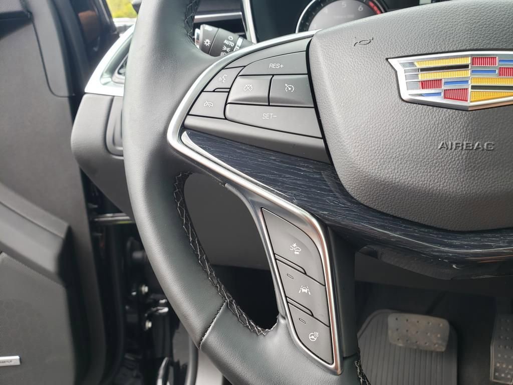 Used 2025 Cadillac XT5 Premium Luxury image 29