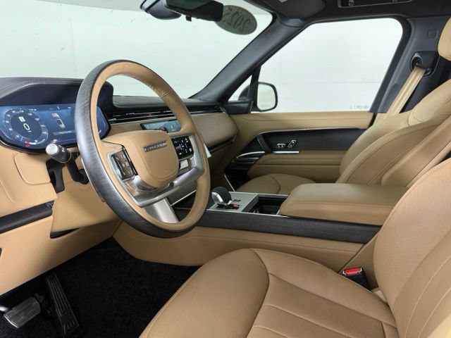 Certified 2025 Land Rover Range Rover Autobiography AWD/4WD image 6