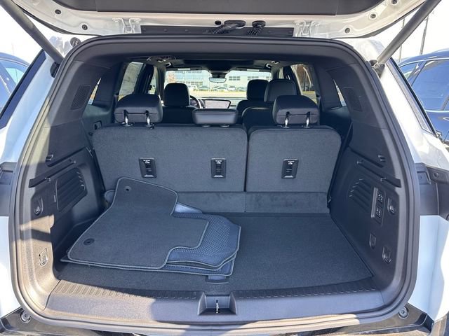 New 2026 Buick Enclave Sport Touring w/ Super Cruise Package image 33