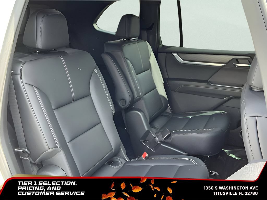 New 2026 GMC Acadia Elevation w/ Black Edition FWD image 19