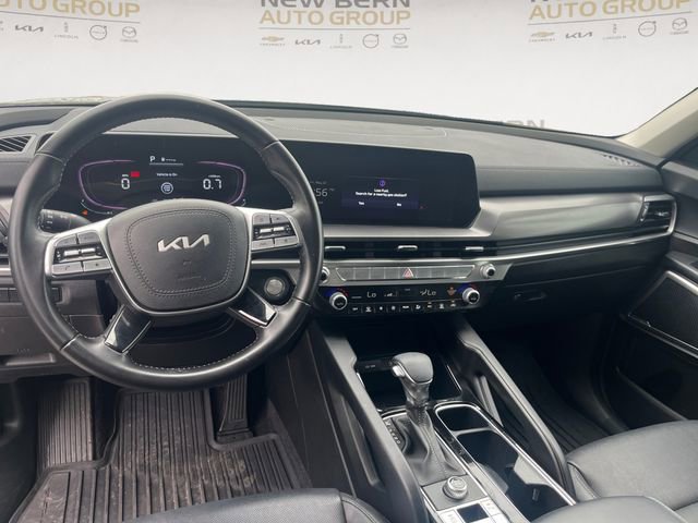 Used 2023 Kia Telluride LX FWD image 10