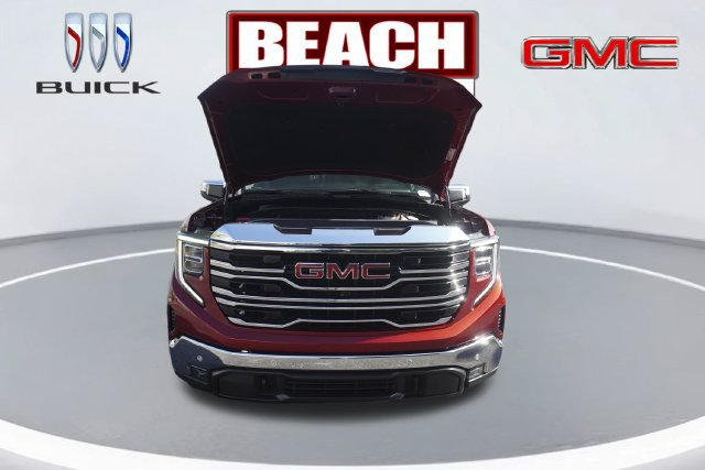 Used 2024 GMC Sierra 1500 SLT w/ SLT Premium Plus Package AWD/4WD image 9