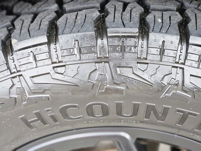 Used 2022 Ford Explorer Timberline w/ Timberline Technology Package image 11