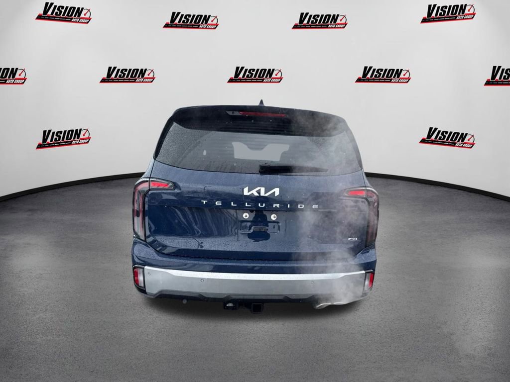 Used 2024 Kia Telluride SX Prestige w/ Towing Package image 6