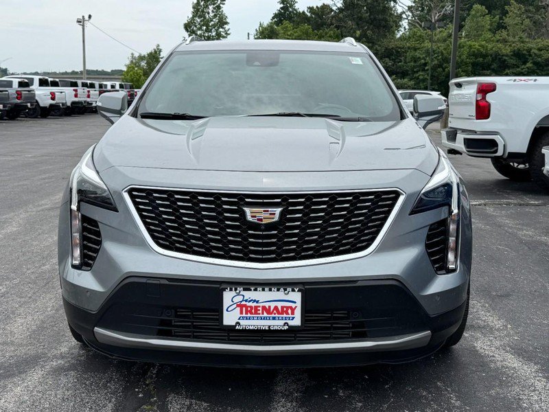 Used 2023 Cadillac XT4 Premium Luxury w/ Enhanced Visibility Package FWD image 9