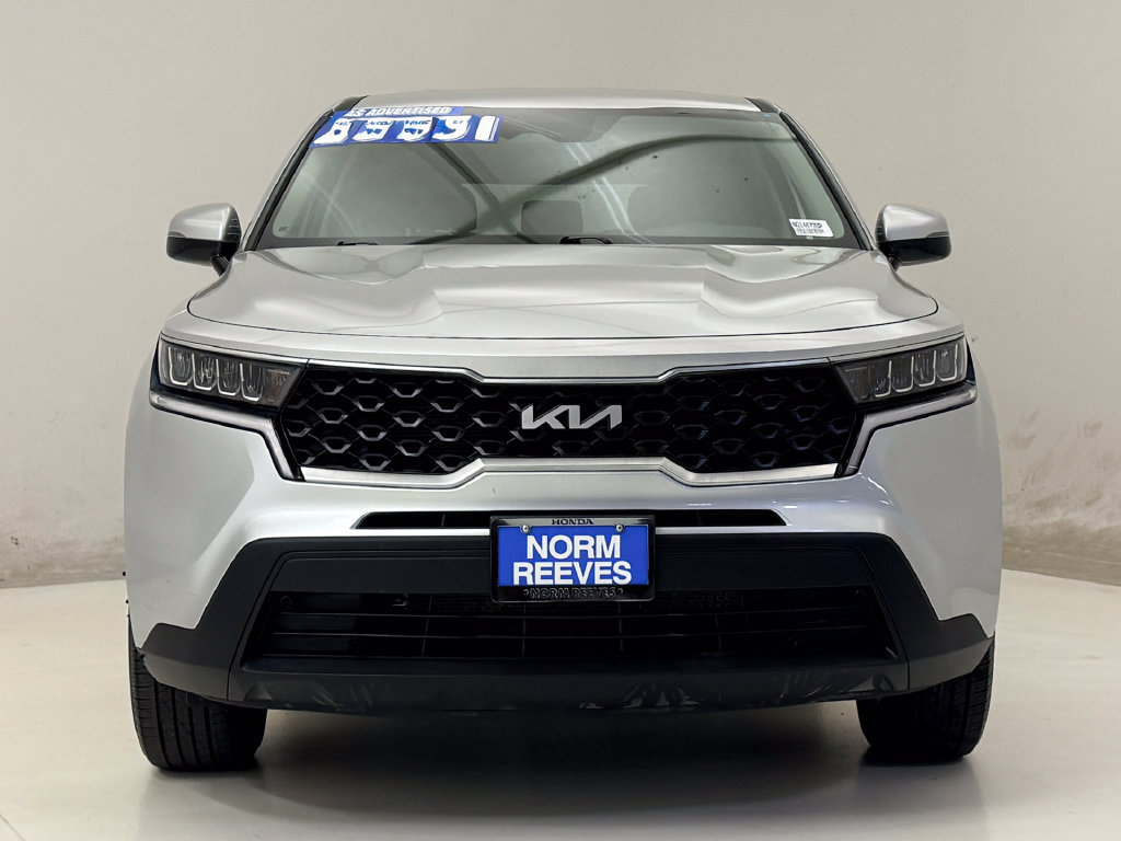 Used 2022 Kia Sorento LX AWD/4WD image 3