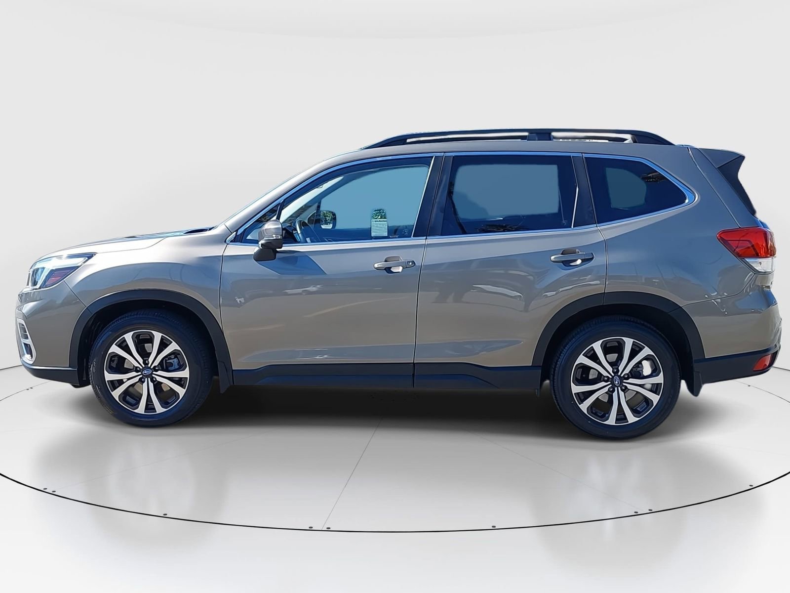 Used 2020 Subaru Forester Limited image 4