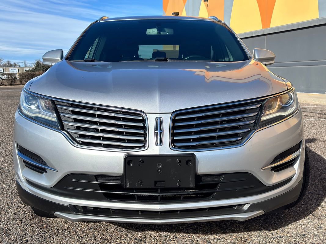 Used 2017 Lincoln MKC Premiere image 2