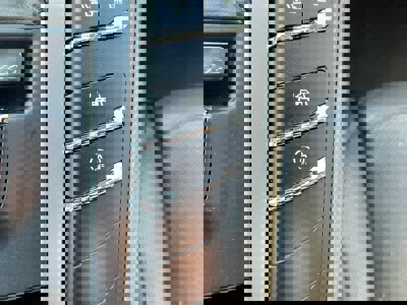 Used 2020 Porsche Macan S image 38