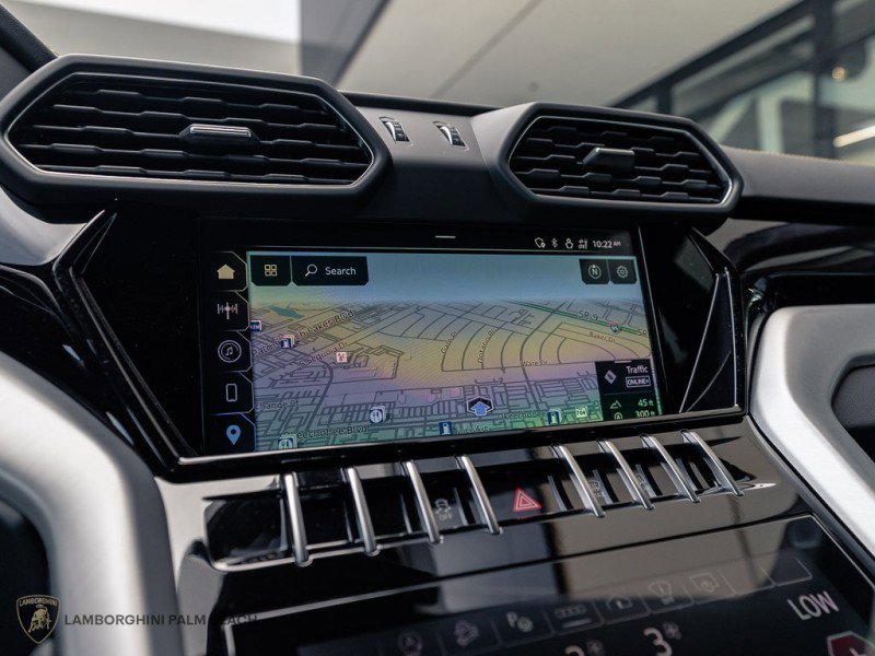Used 2023 Lamborghini Urus S image 16