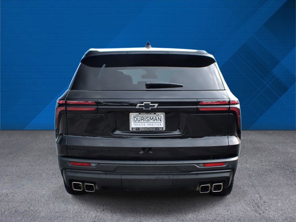 Used 2024 Chevrolet Traverse LS w/ Midnight/Sport Edition image 8