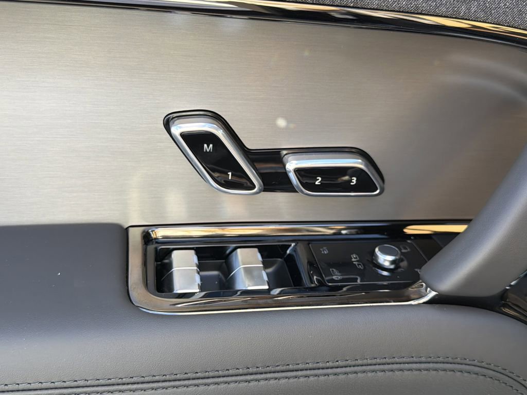 New 2026 Land Rover Range Rover Sport Dynamic SE image 19