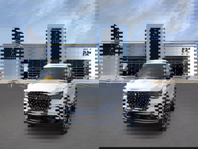 New 2026 Lincoln Nautilus Premier image 2