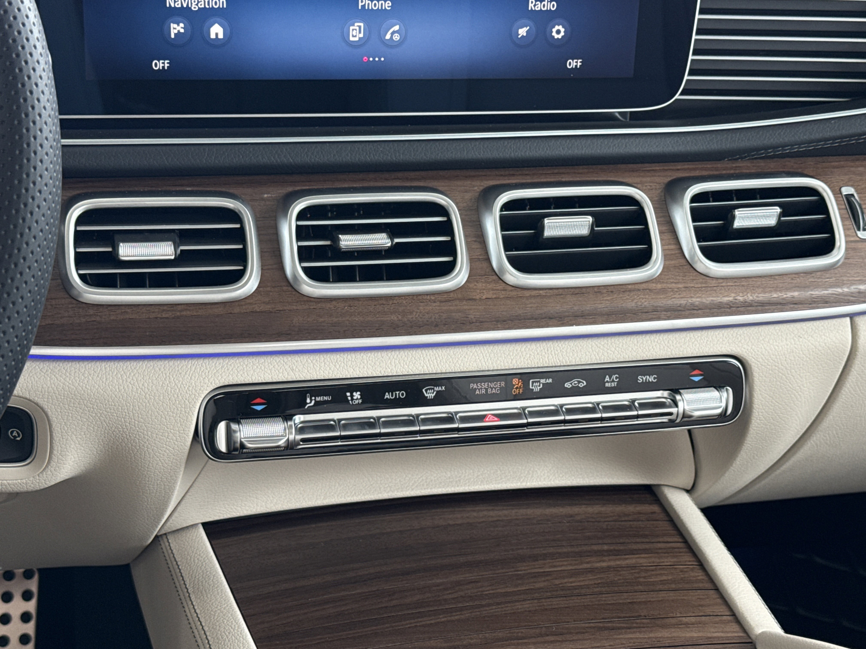 Certified 2026 Mercedes-Benz GLS 450 4MATIC image 50