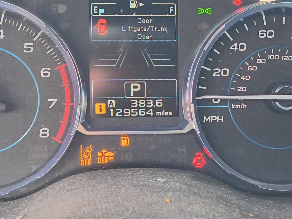Used 2018 Subaru Forester 2.5i Touring AWD/4WD image 12