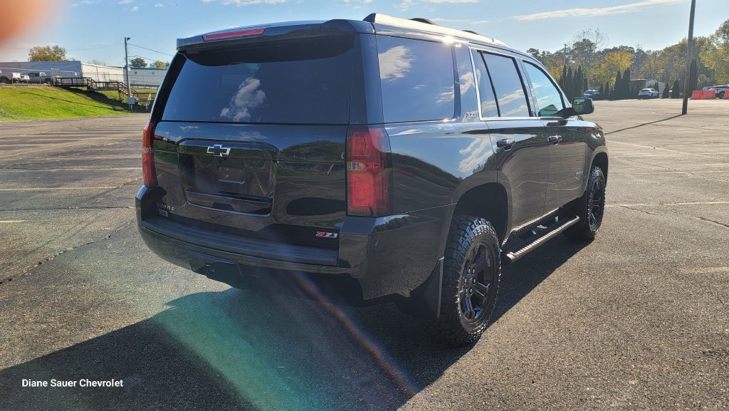 Used 2018 Chevrolet Tahoe LT AWD/4WD image 11