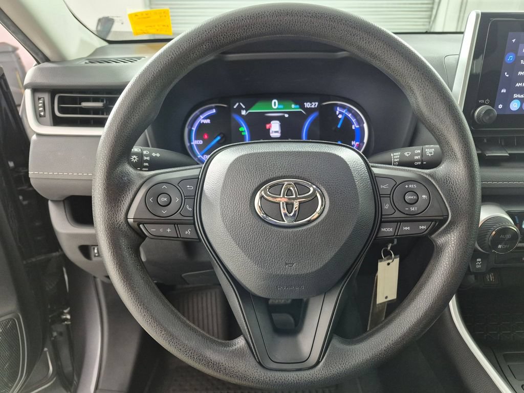 Used 2024 Toyota RAV4 LE AWD/4WD image 13