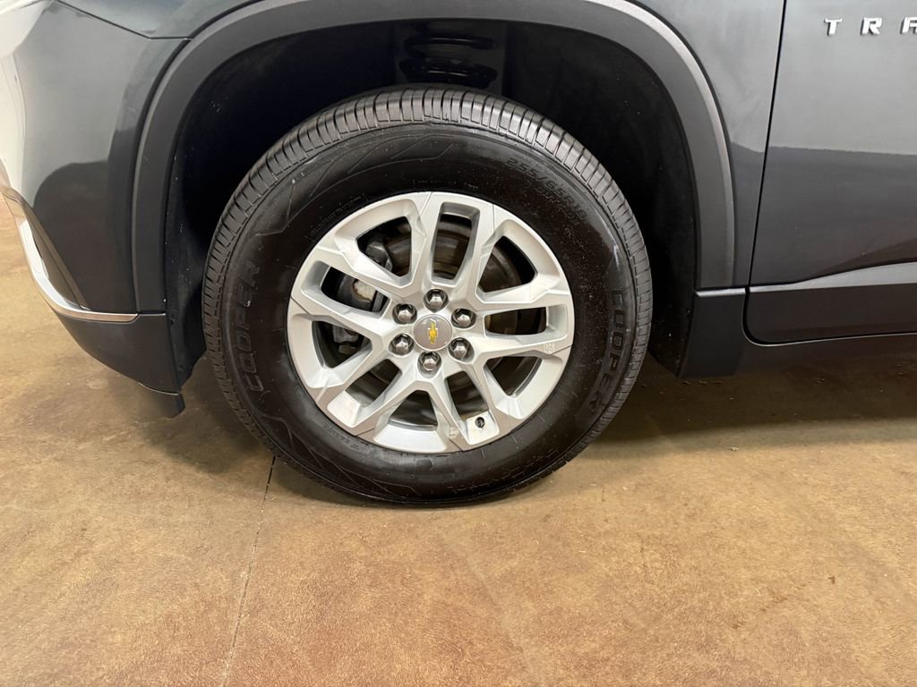 Used 2019 Chevrolet Traverse LT image 88